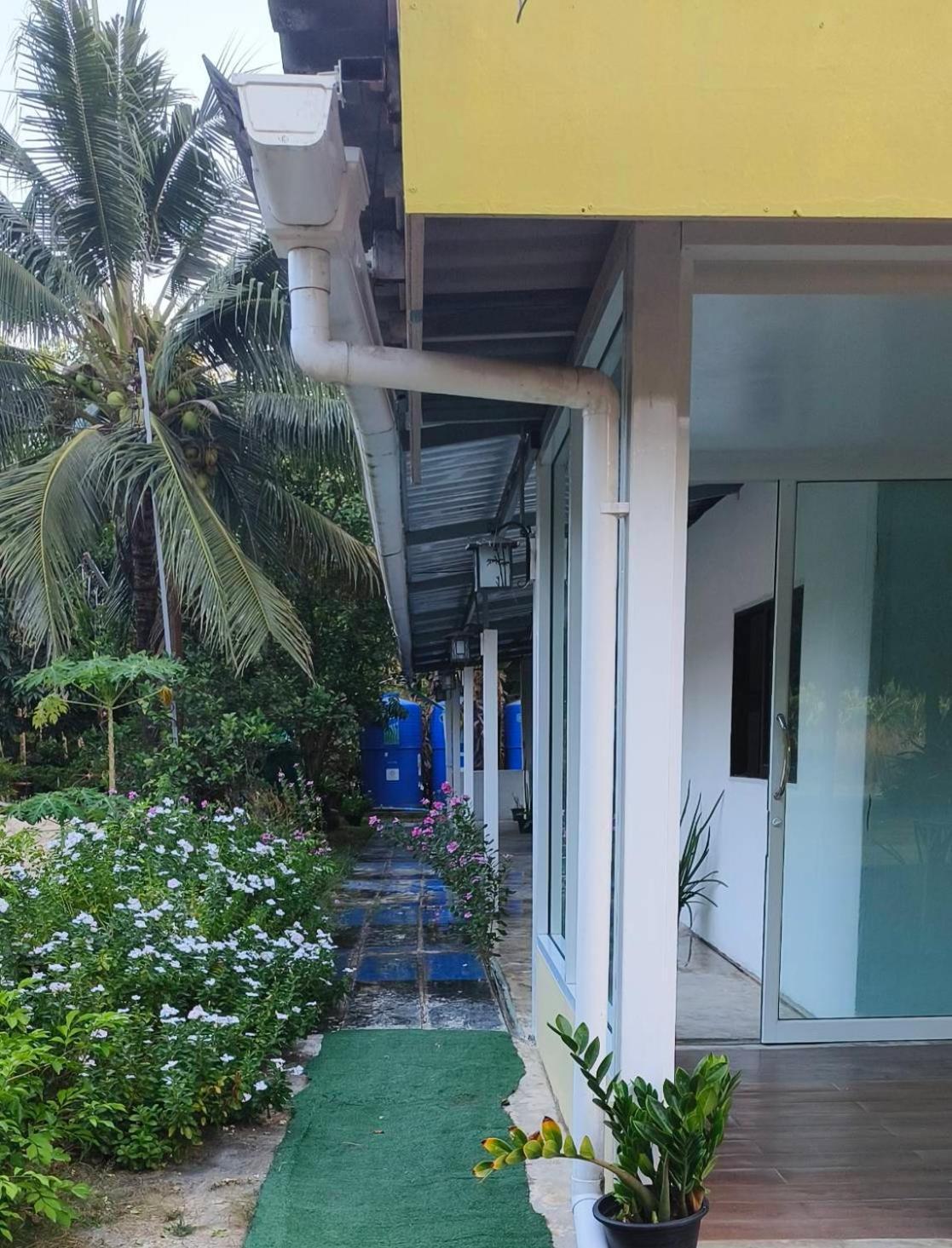 Batikseafood Airport & Room Ban Bo Sai Klang Exterior photo