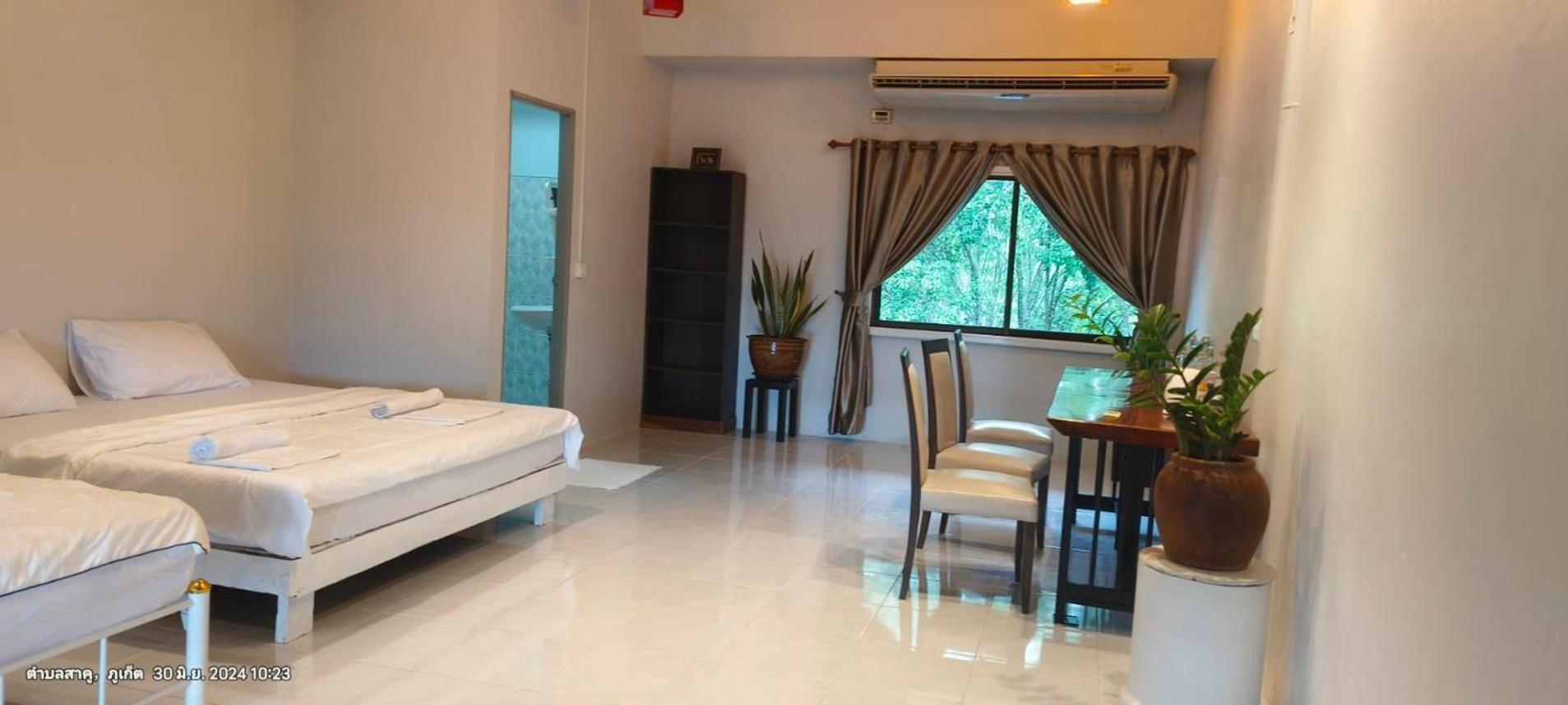 Batikseafood Airport & Room Ban Bo Sai Klang Exterior photo