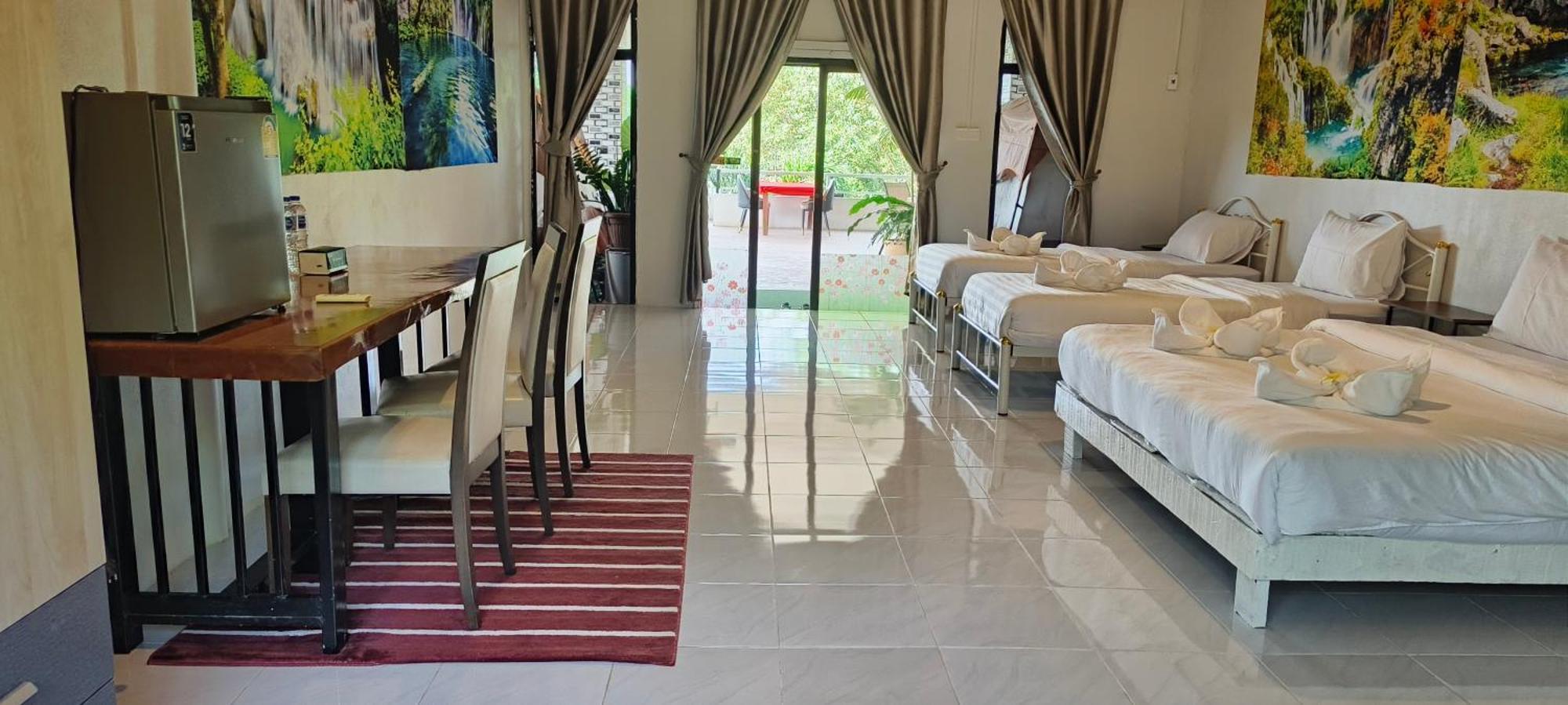 Batikseafood Airport & Room Ban Bo Sai Klang Exterior photo